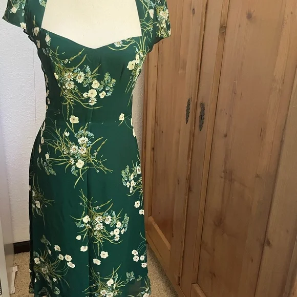 Reformation Rosi Midi Green Floral Dress in Buena (6) - Picture 5 of 9